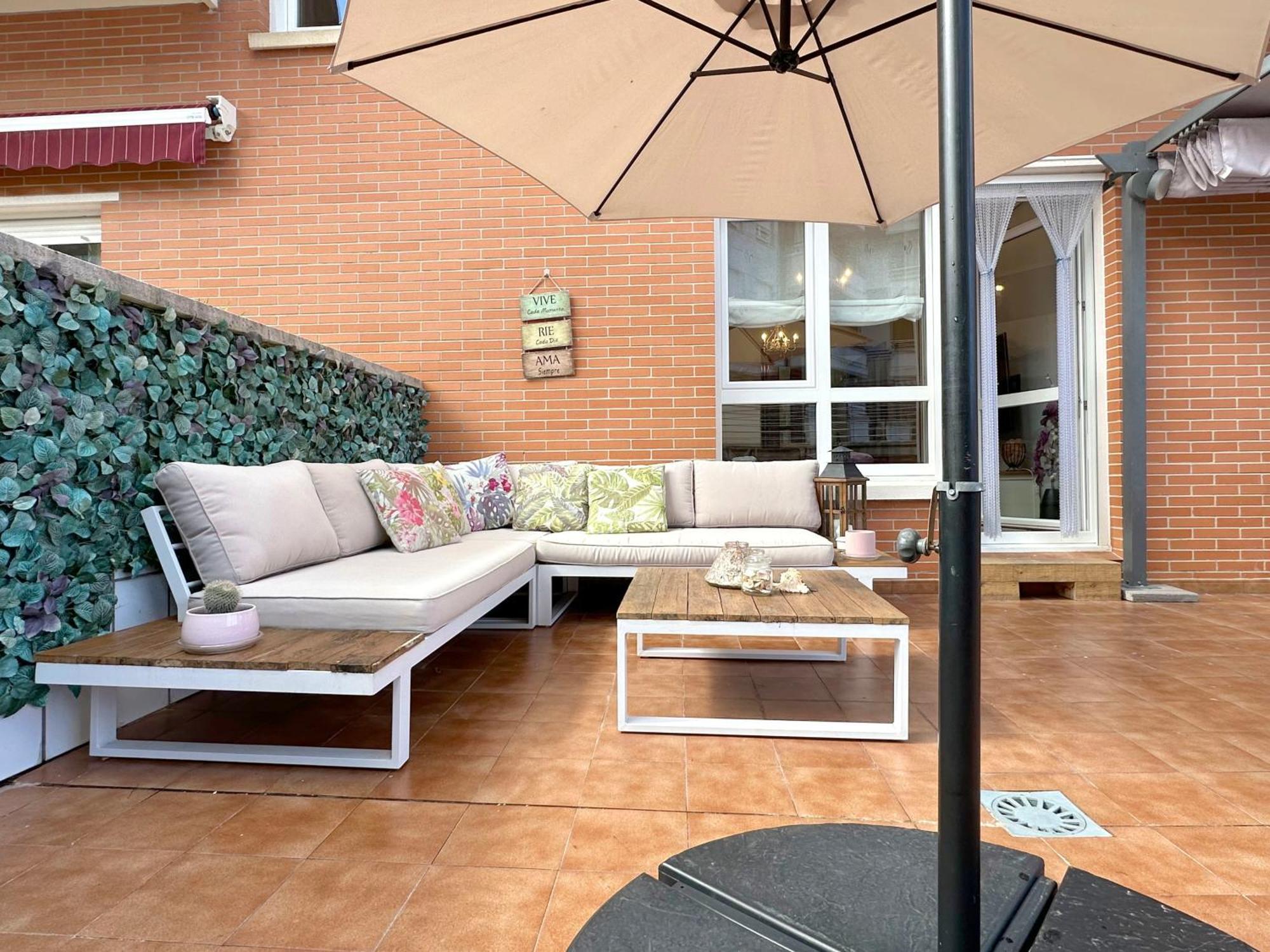 Apartamento Con Gran Terraza En El Centro Apartment Castro Urdiales Bagian luar foto