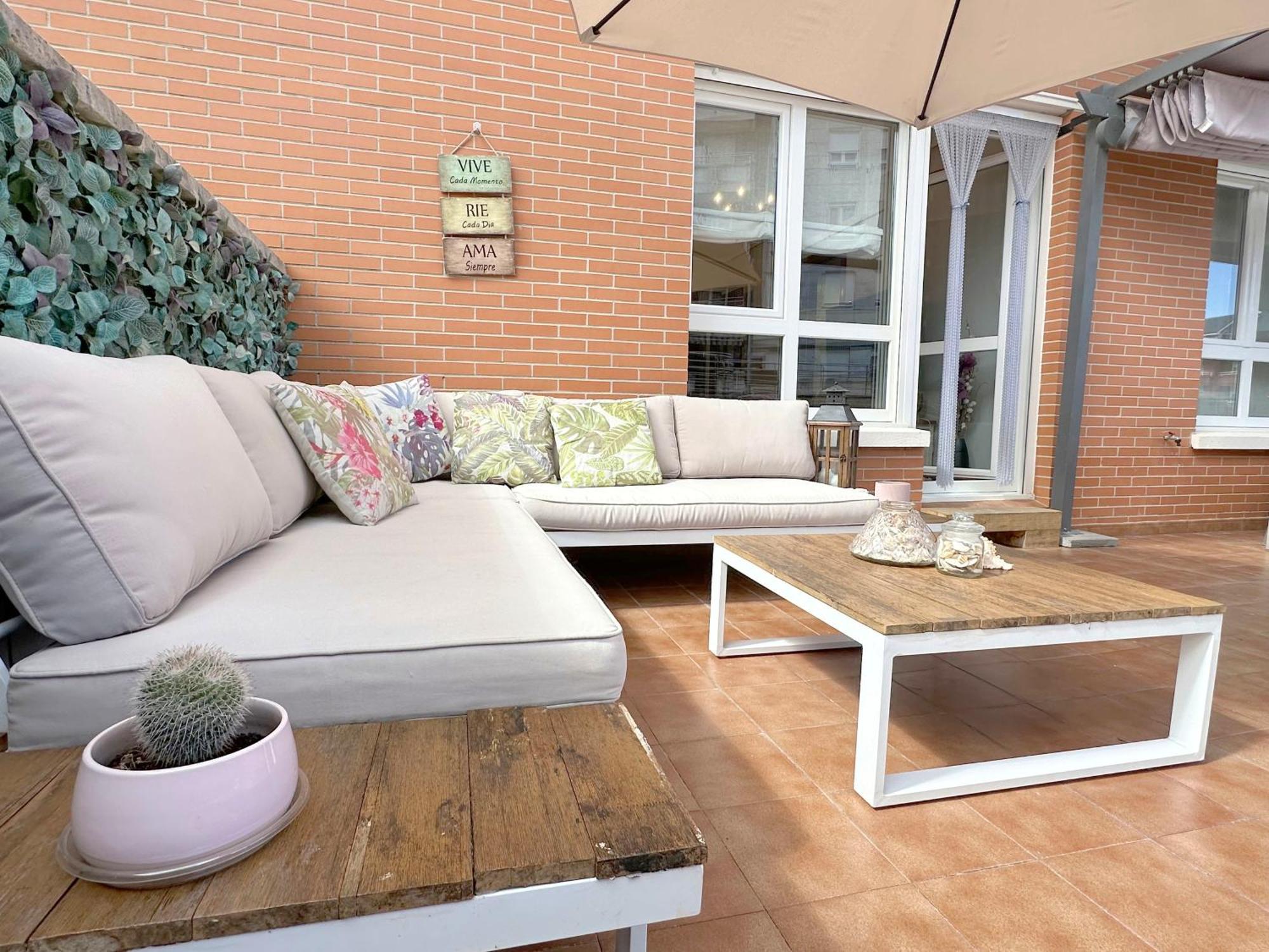 Apartamento Con Gran Terraza En El Centro Apartment Castro Urdiales Bagian luar foto