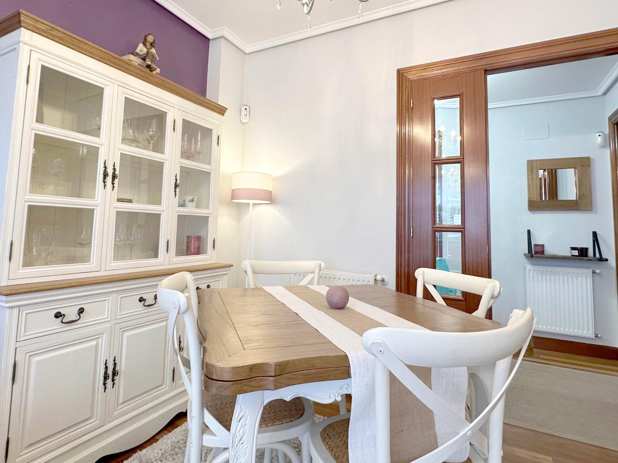 Apartamento Con Gran Terraza En El Centro Apartment Castro Urdiales Bagian luar foto